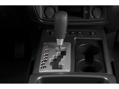 2015 Nissan Armada SV 2WD