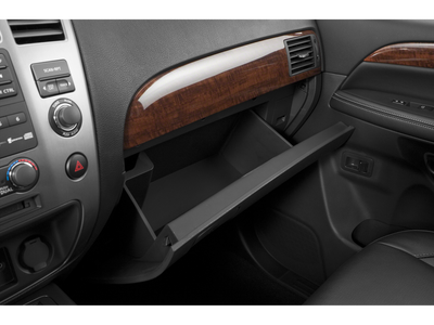 2015 Nissan Armada SV 2WD