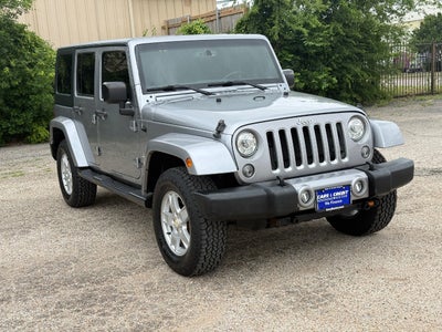 2017 Jeep Wrangler Unlimited Sahara 4WD