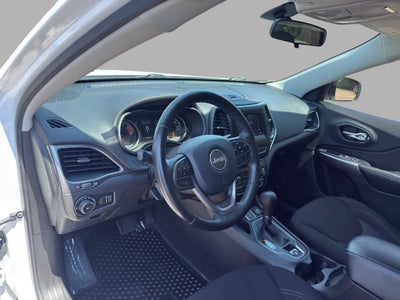 2019 Jeep Cherokee Latitude FWD
