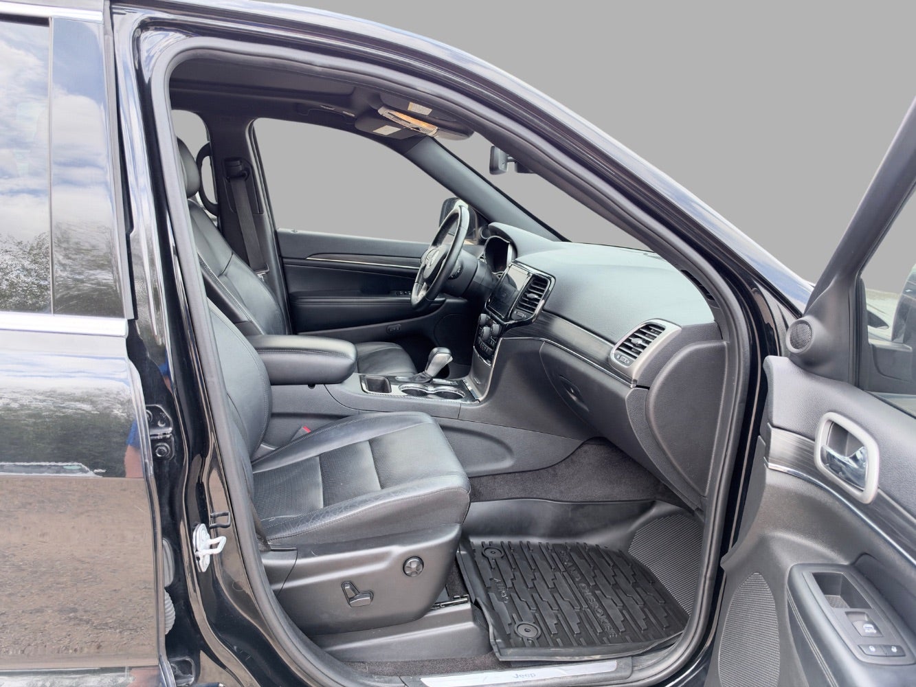 2019 Jeep Grand Cherokee Limited 4x2