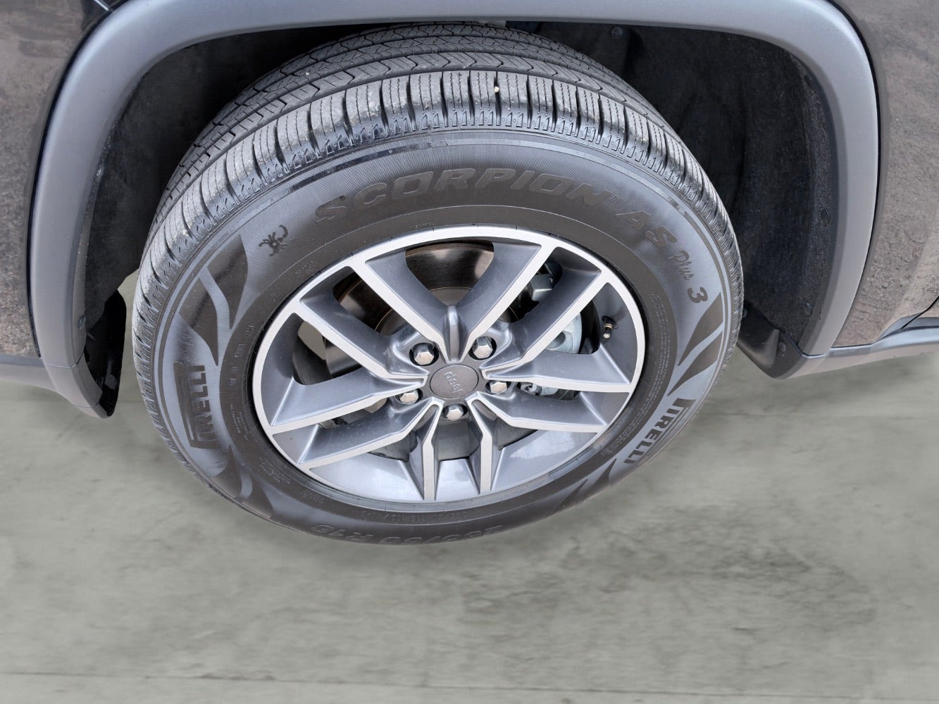 2019 Jeep Grand Cherokee Limited 4x2