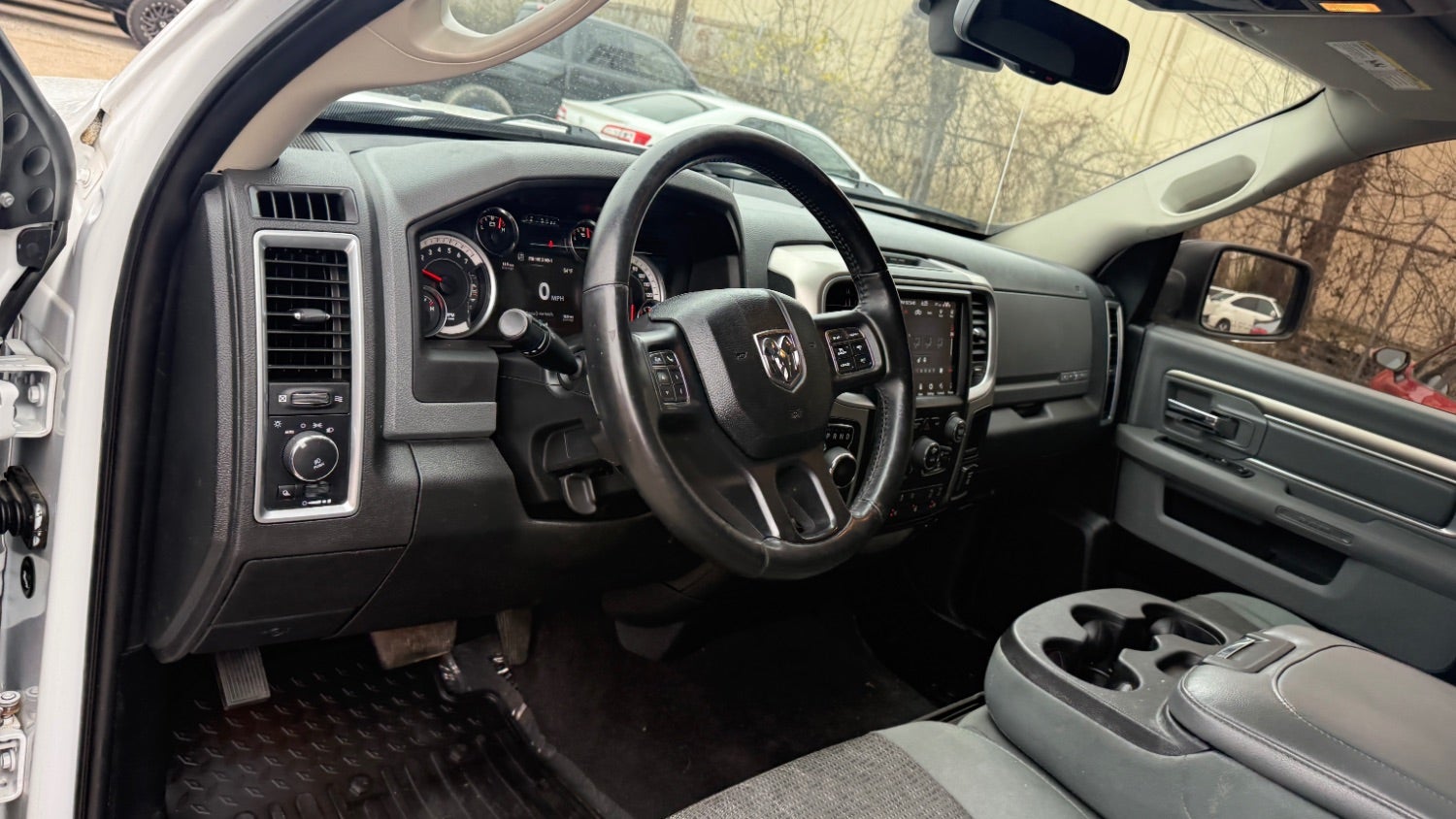 2018 RAM 1500 SLT Crew Cab SWB 2WD