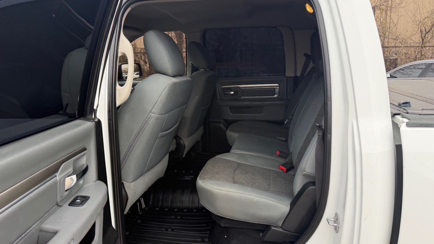 2018 RAM 1500 SLT Crew Cab SWB 2WD