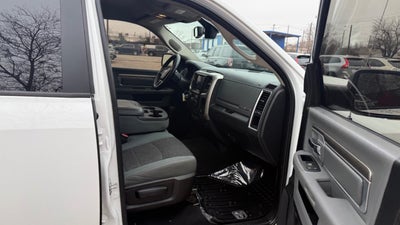 2018 RAM 1500 SLT Crew Cab SWB 2WD