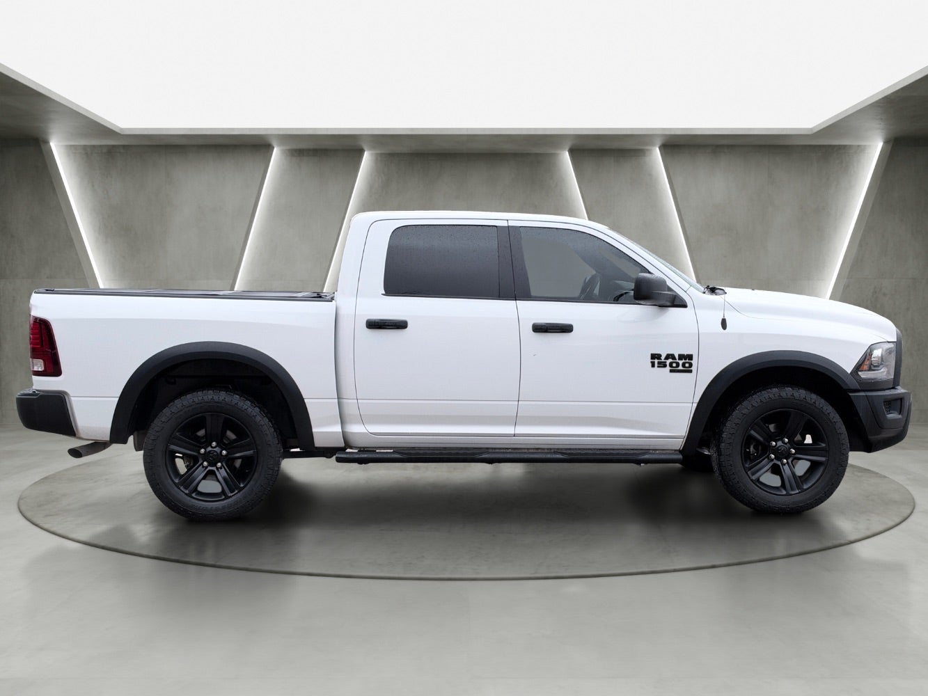 2022 RAM 1500 Classic Warlock Crew Cab 4x4 5'7 Box
