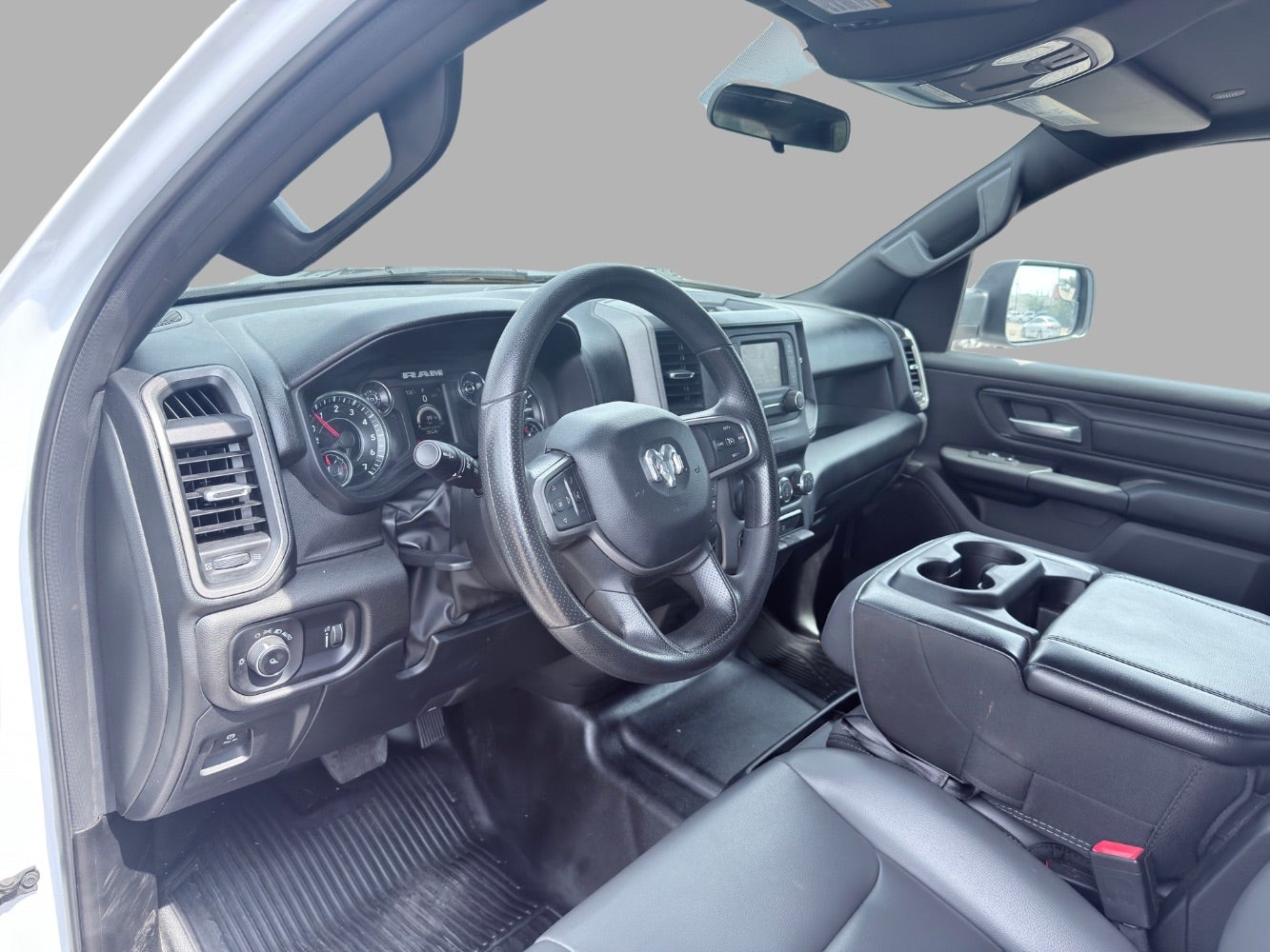 2023 RAM 1500 Tradesman Crew Cab 4x2 5'7 Box
