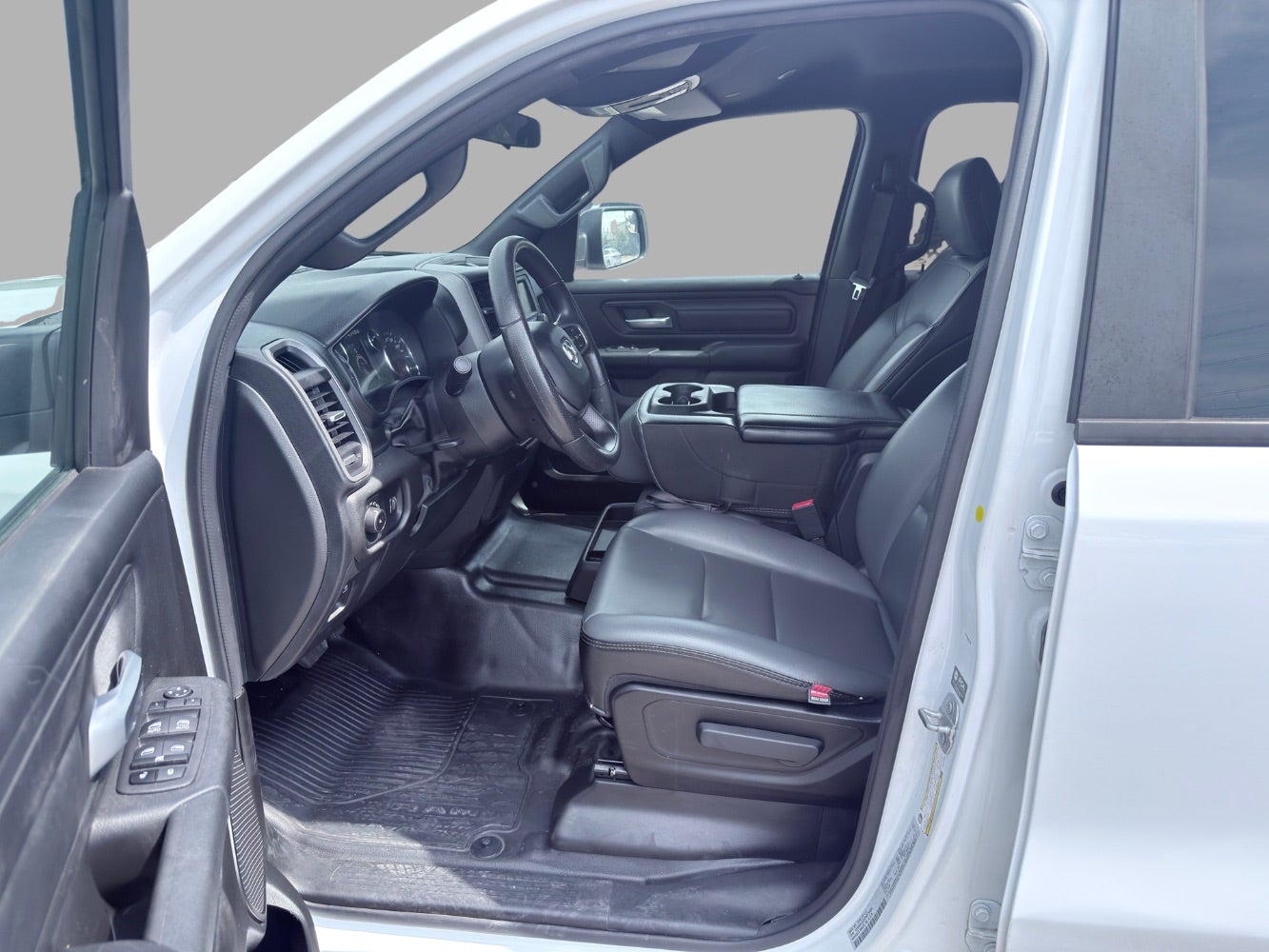 2023 RAM 1500 Tradesman Crew Cab 4x2 5'7 Box