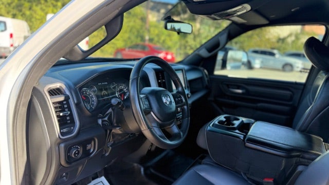 2024 RAM 1500 Tradesman Crew Cab 4x4 5'7 Box