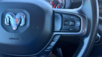 2024 RAM 1500 Tradesman Crew Cab 4x4 5'7 Box