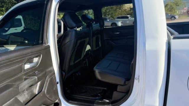 2024 RAM 1500 Tradesman Crew Cab 4x4 5'7 Box