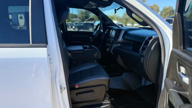 2024 RAM 1500 Tradesman Crew Cab 4x4 5'7 Box