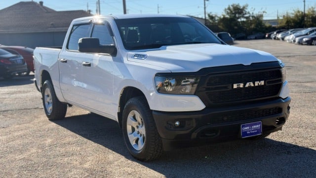 2024 RAM 1500 Tradesman Crew Cab 4x4 5'7 Box