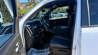 2024 RAM 1500 Tradesman Crew Cab 4x4 5'7 Box