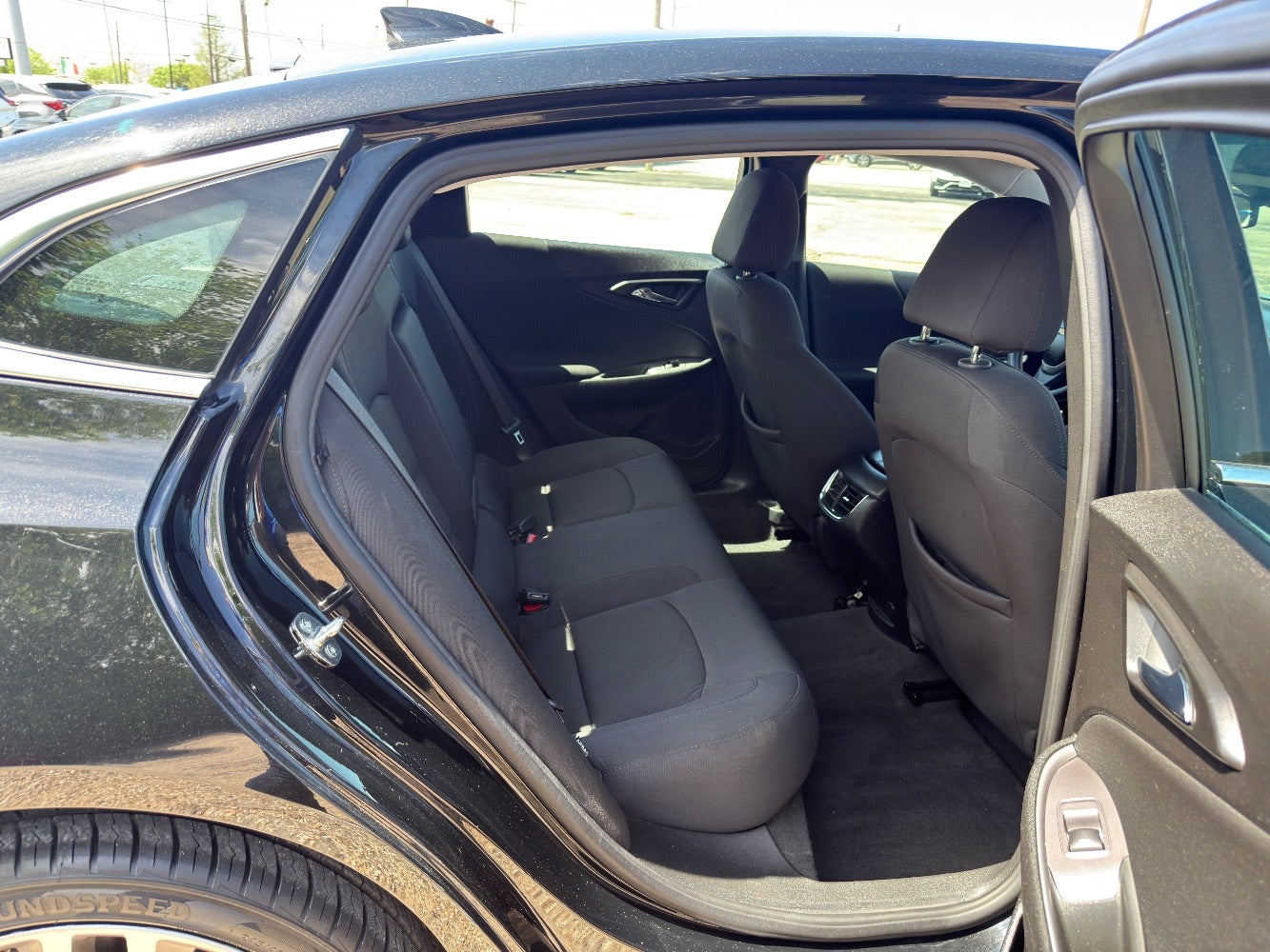 2022 Chevrolet Malibu FWD LT