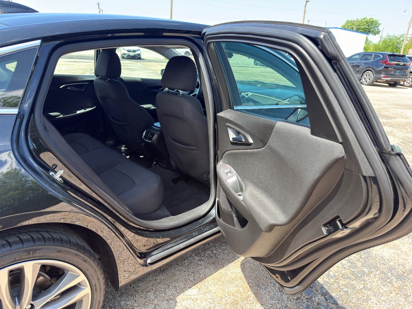 2022 Chevrolet Malibu FWD LT