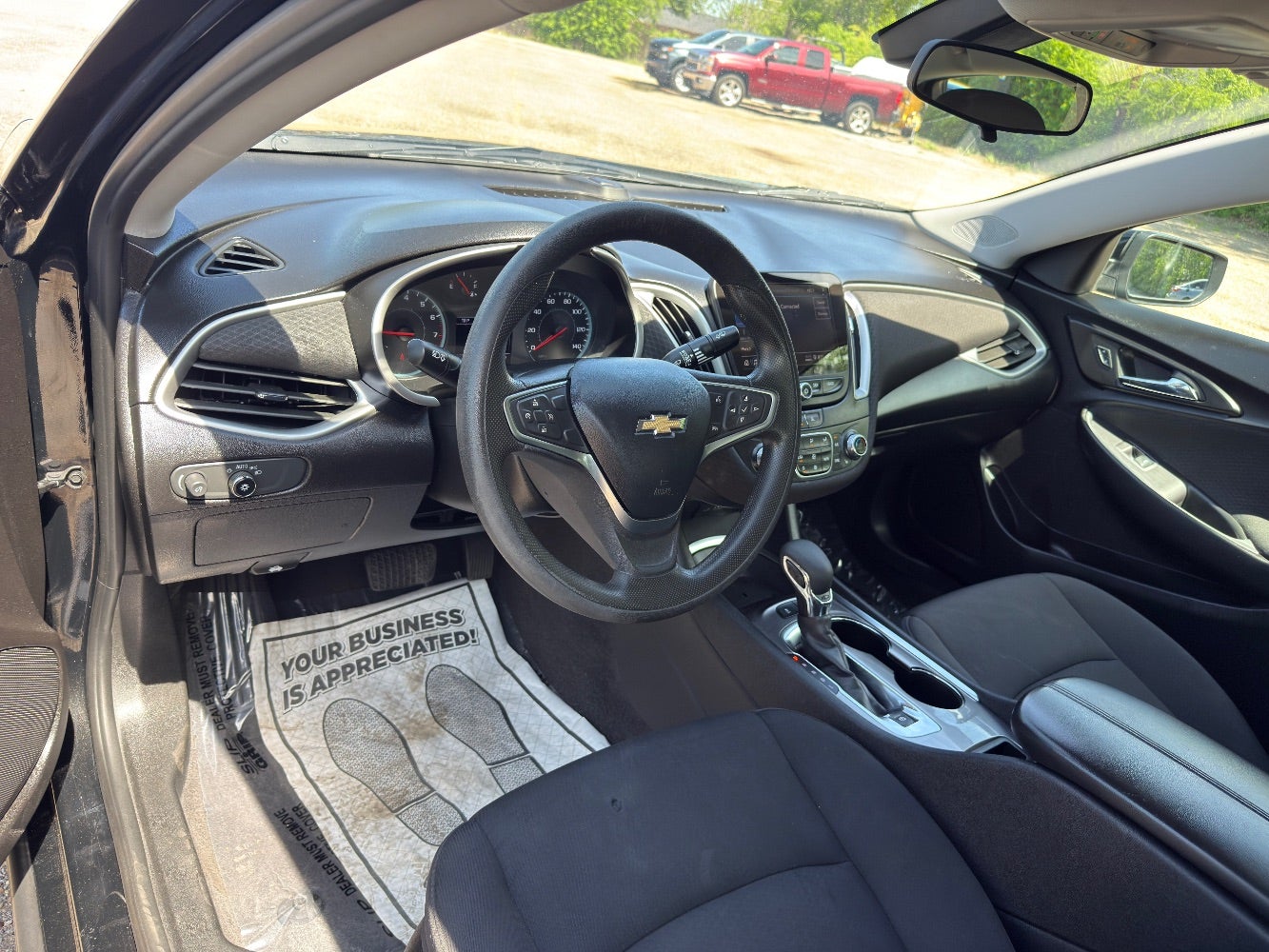 2022 Chevrolet Malibu FWD LT