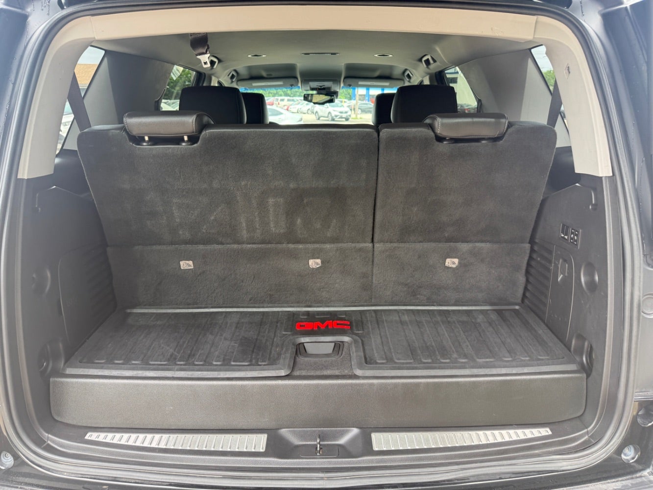 2018 GMC Yukon SLT 2WD