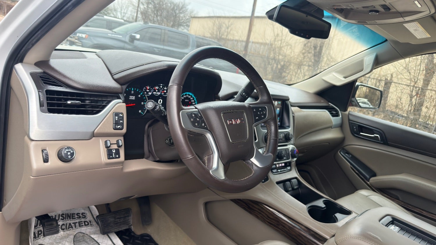 2017 GMC Yukon SLT 2WD