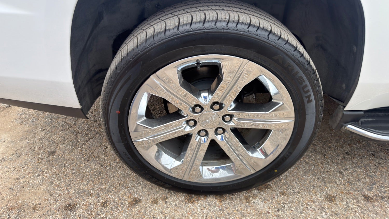 2017 GMC Yukon SLT 2WD