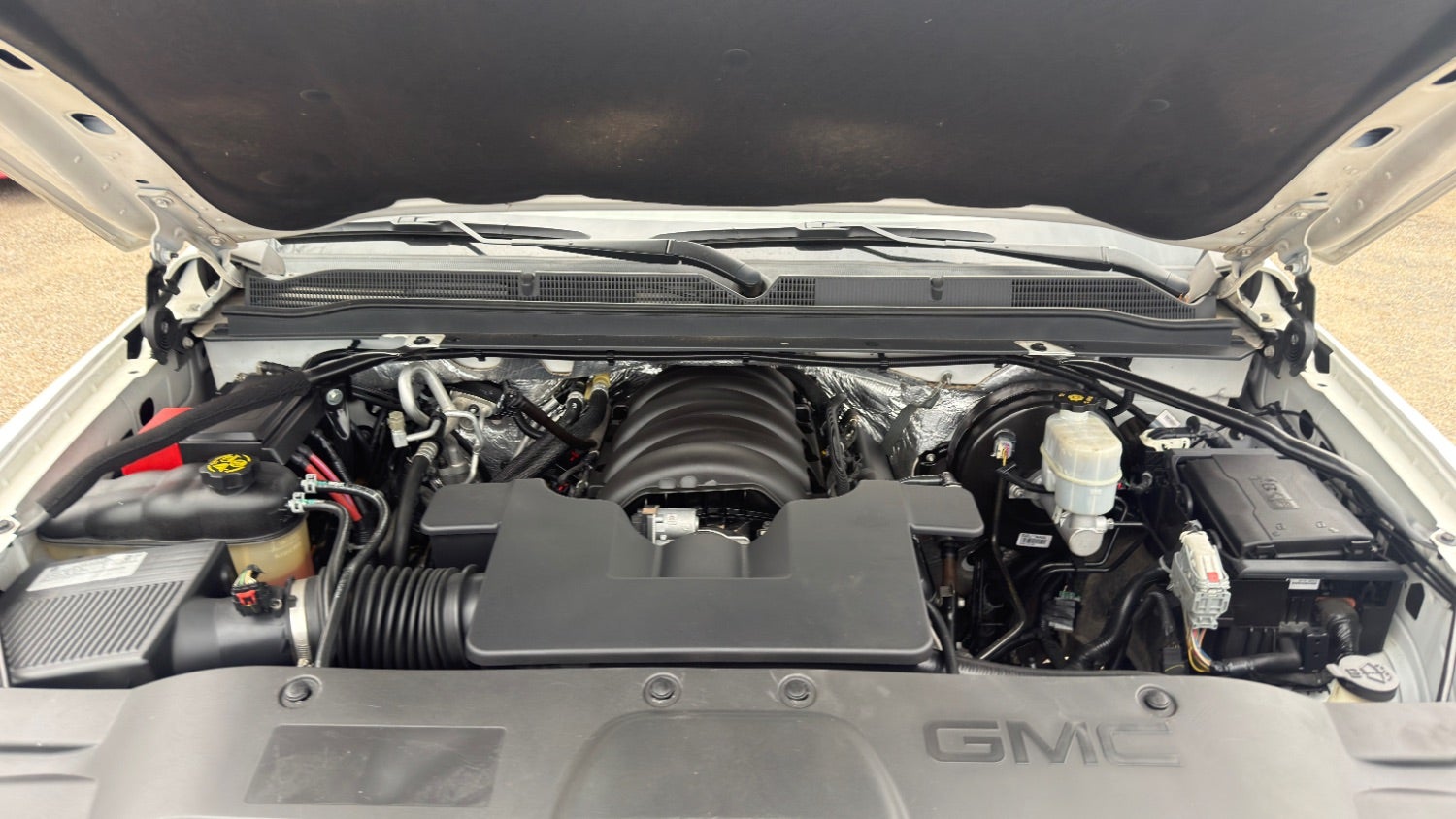 2017 GMC Yukon SLT 2WD