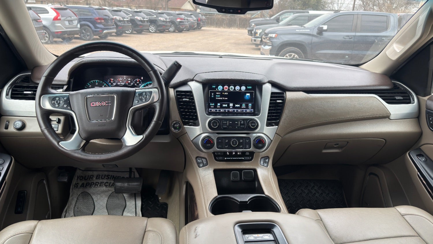 2017 GMC Yukon SLT 2WD