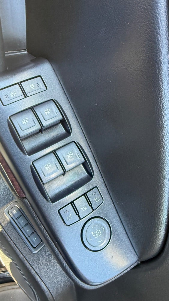 2017 GMC Yukon XL SLT