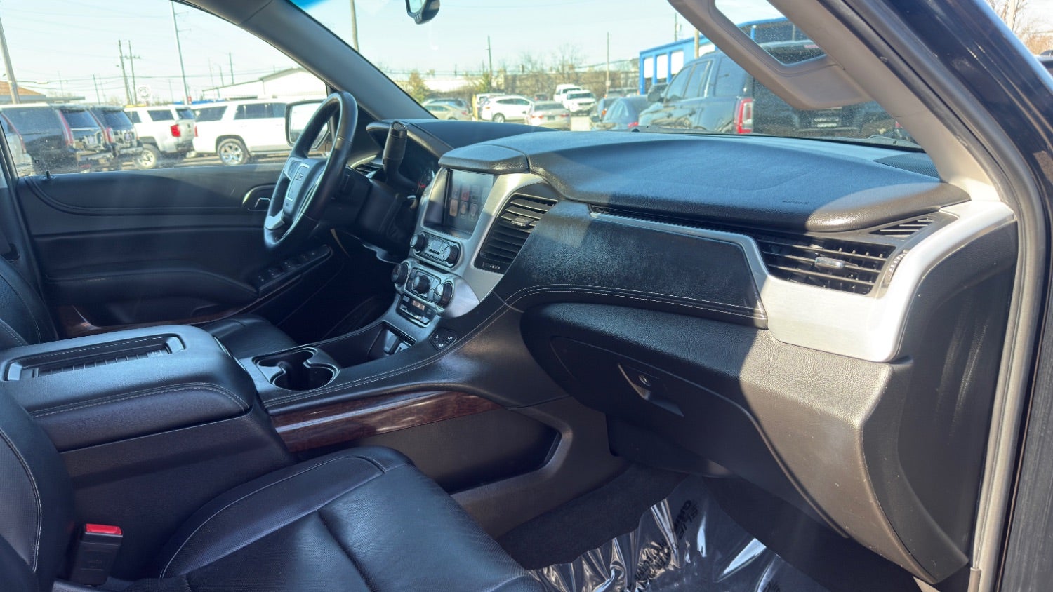 2017 GMC Yukon XL SLT