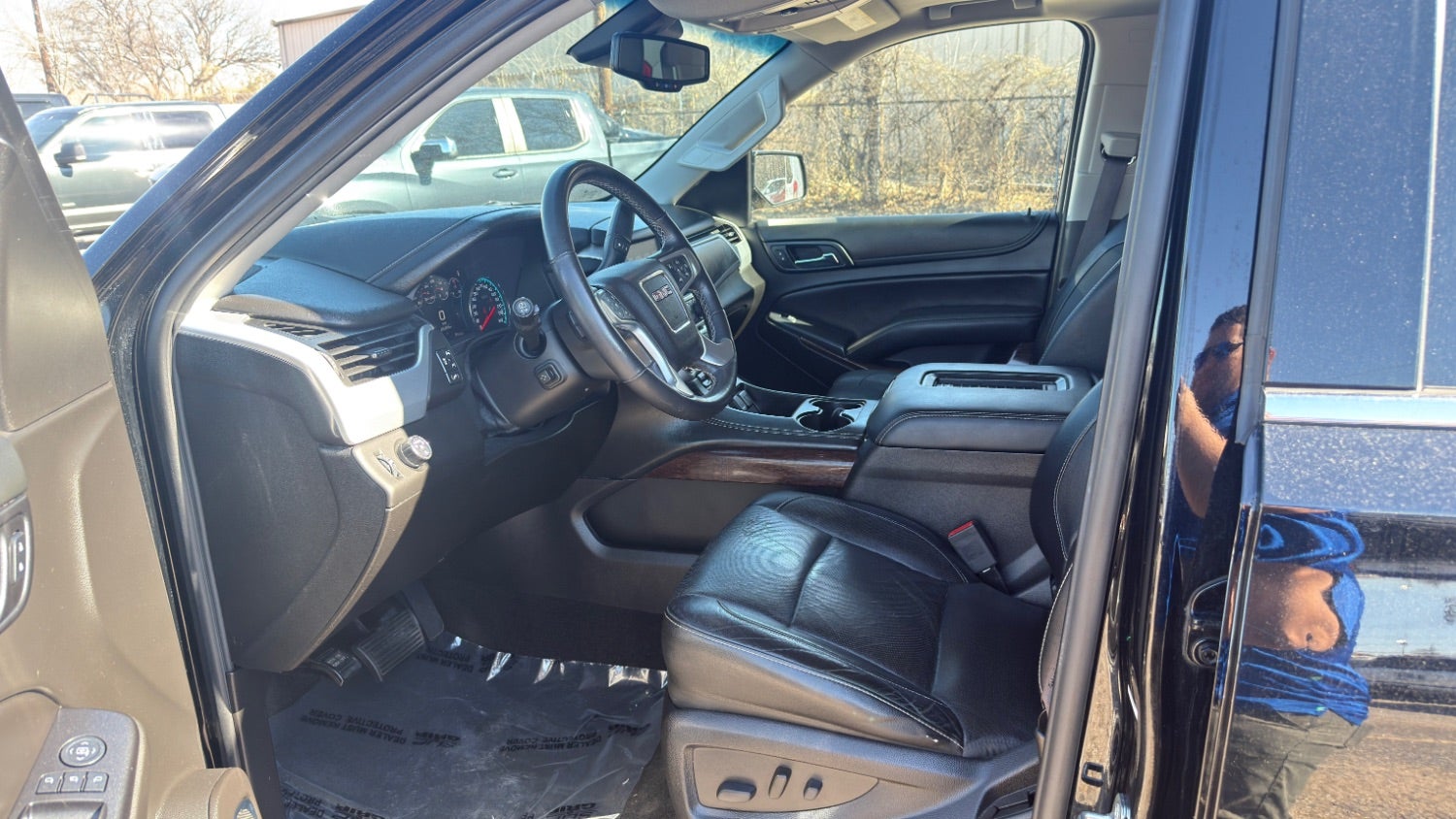 2017 GMC Yukon XL SLT