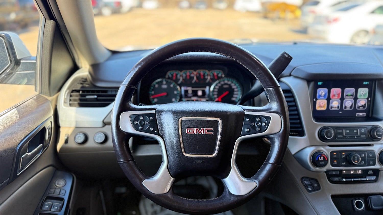 2017 GMC Yukon XL SLT