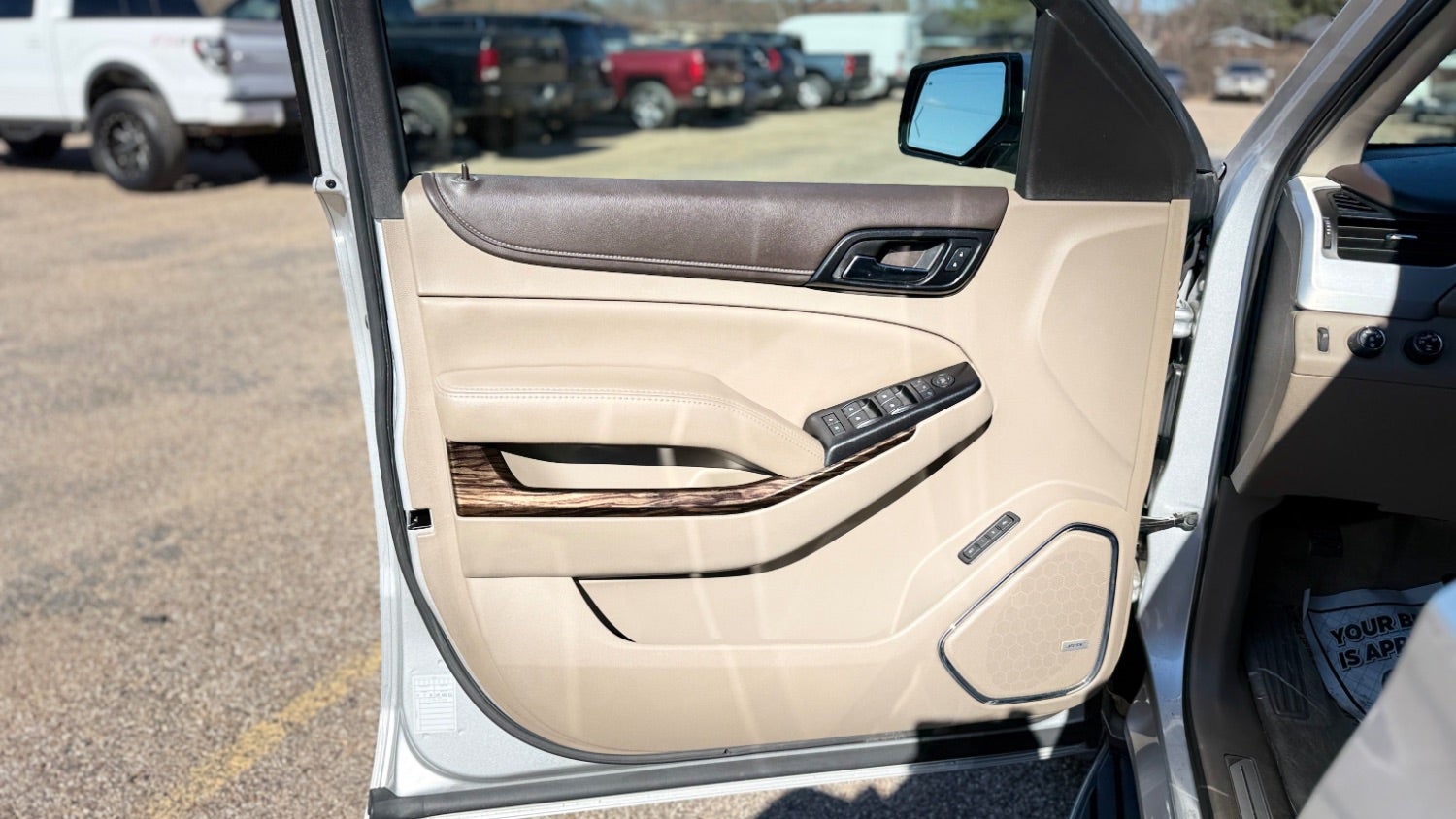 2017 GMC Yukon XL SLT