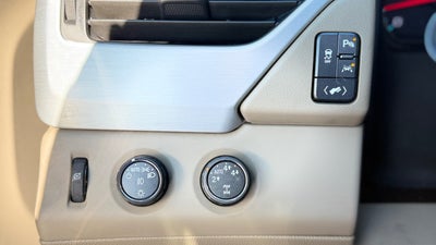 2017 GMC Yukon XL SLT