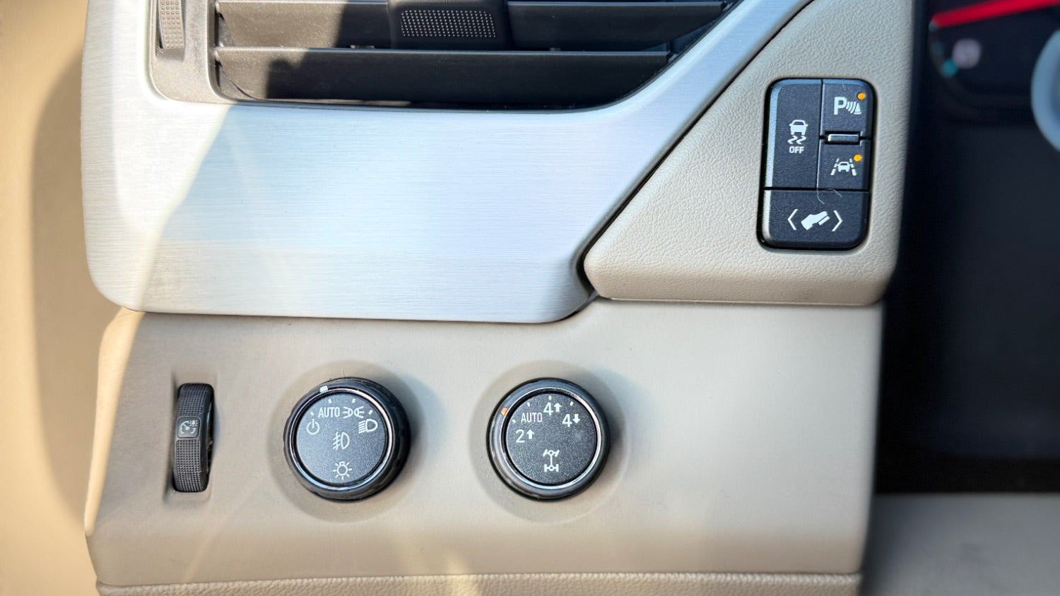 2017 GMC Yukon XL SLT