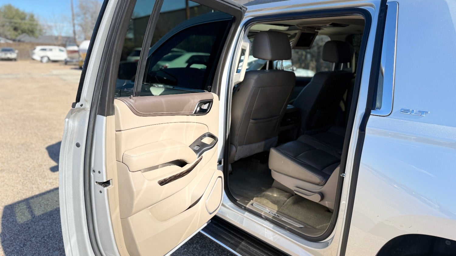 2017 GMC Yukon XL SLT