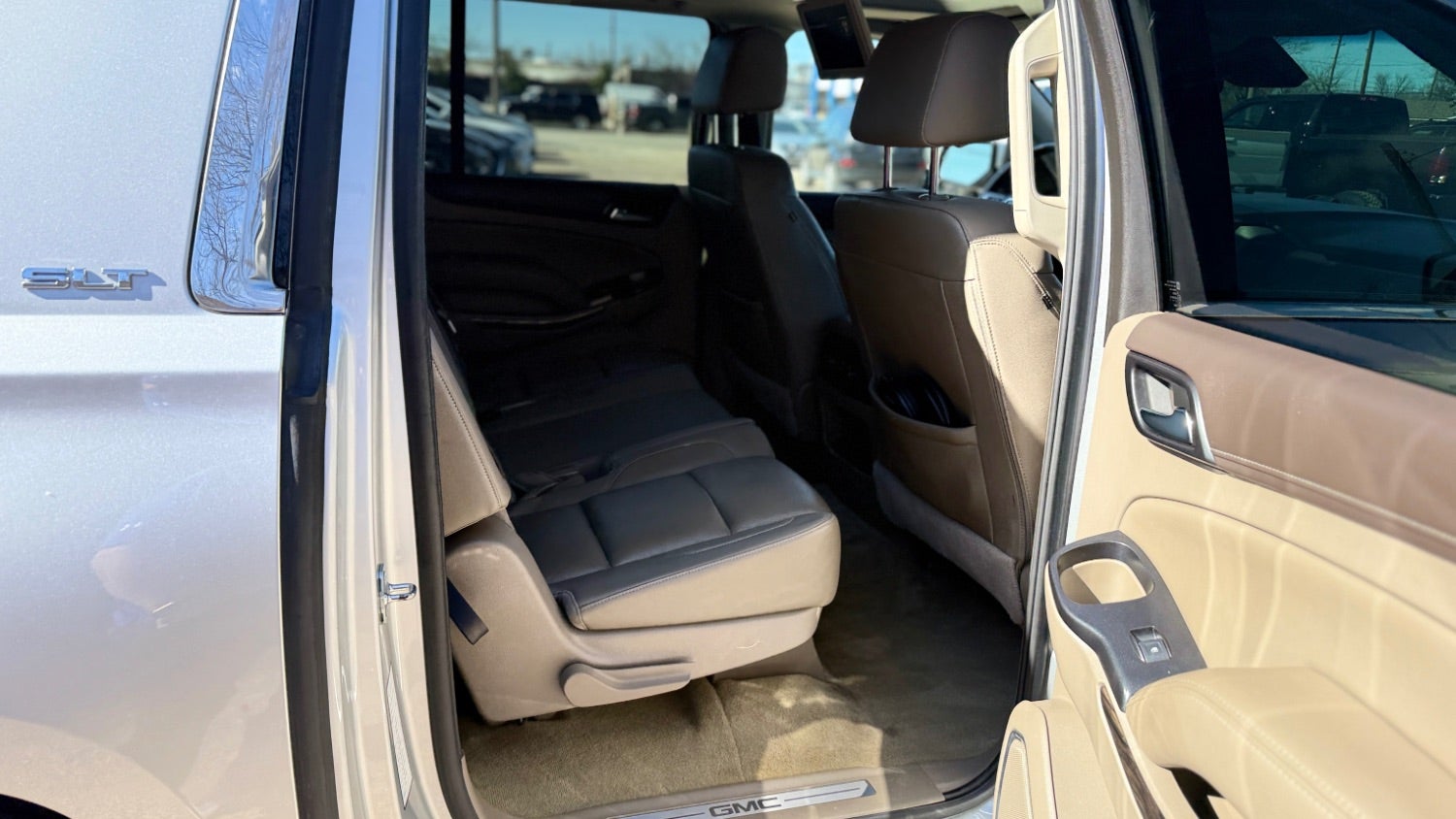 2017 GMC Yukon XL SLT