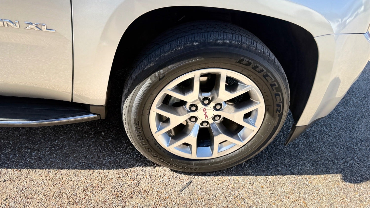 2017 GMC Yukon XL SLT