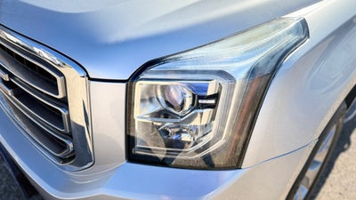 2017 GMC Yukon XL SLT