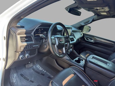 2023 GMC Yukon XL 4WD AT4