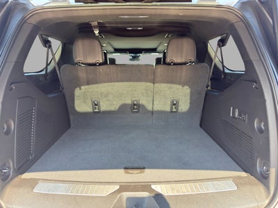 2023 GMC Yukon XL 4WD AT4