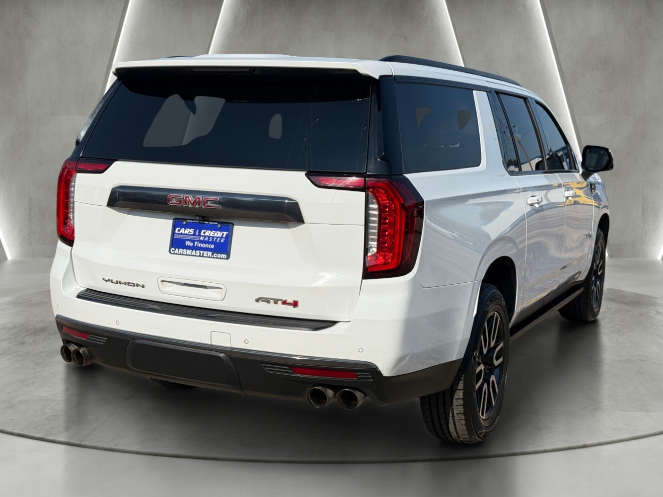 2023 GMC Yukon XL 4WD AT4