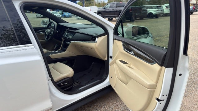 2019 Cadillac XT5 Standard