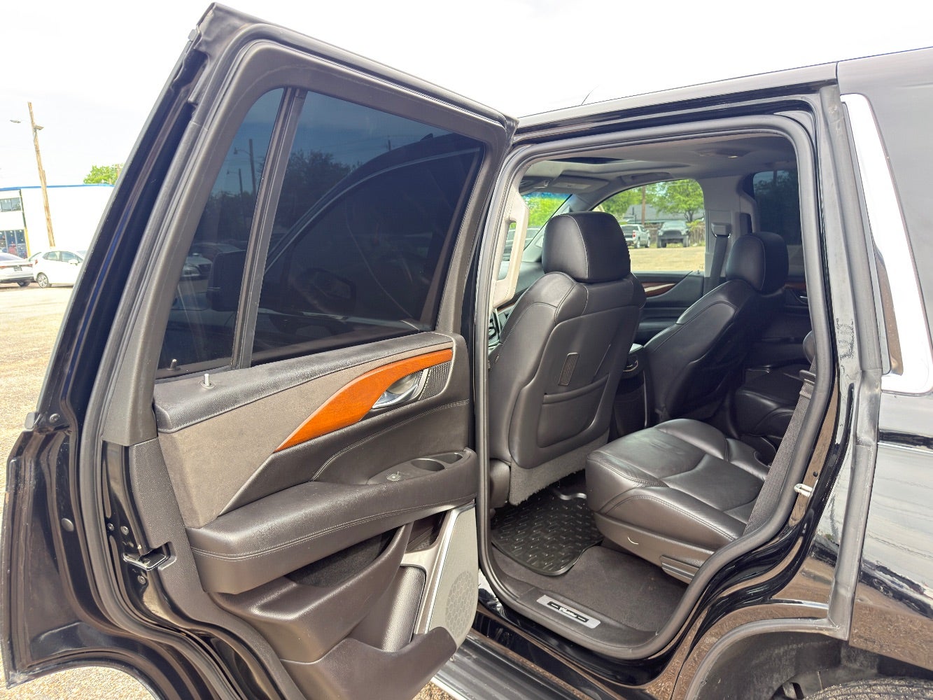 2018 Cadillac Escalade Luxury