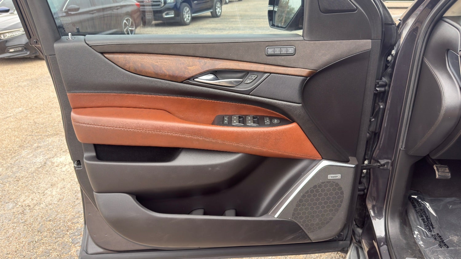 2018 Cadillac Escalade ESV Luxury