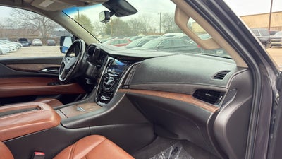2018 Cadillac Escalade ESV Luxury