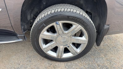 2018 Cadillac Escalade ESV Luxury