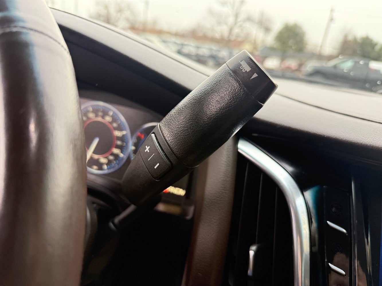 2015 Cadillac Escalade Luxury