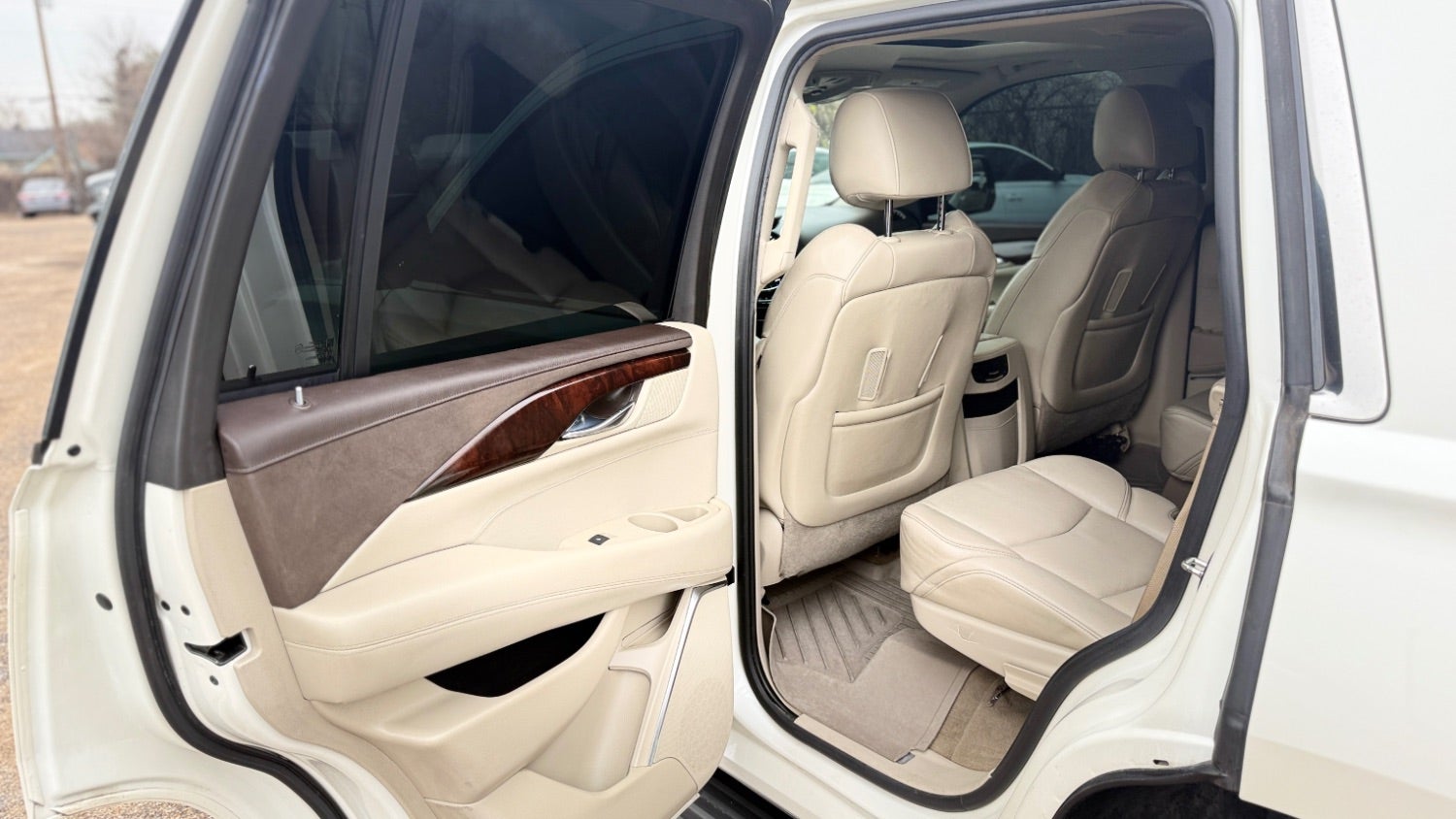 2015 Cadillac Escalade Luxury