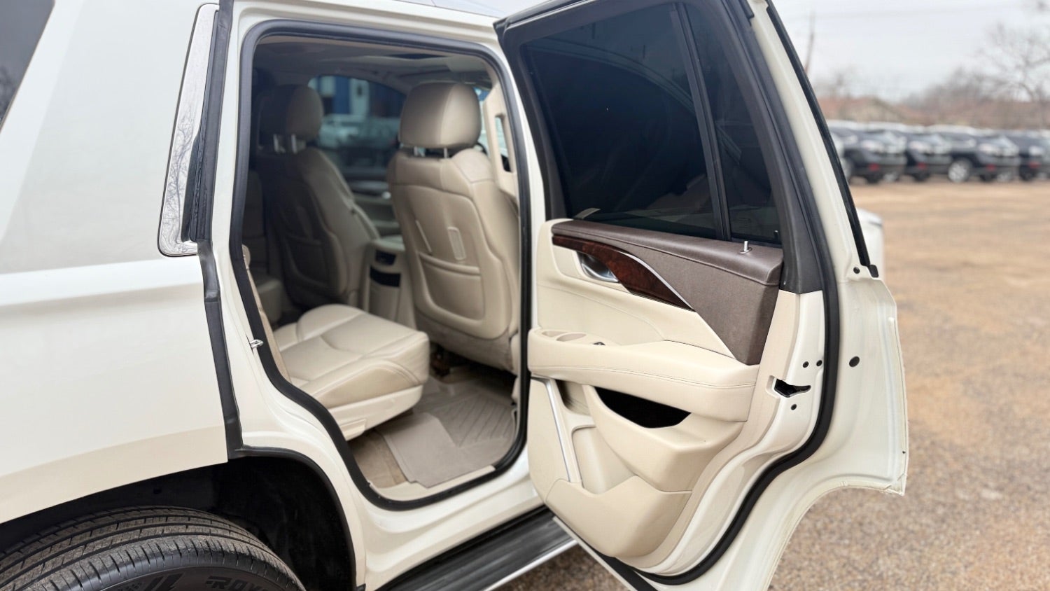 2015 Cadillac Escalade Luxury