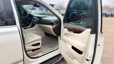 2015 Cadillac Escalade Luxury