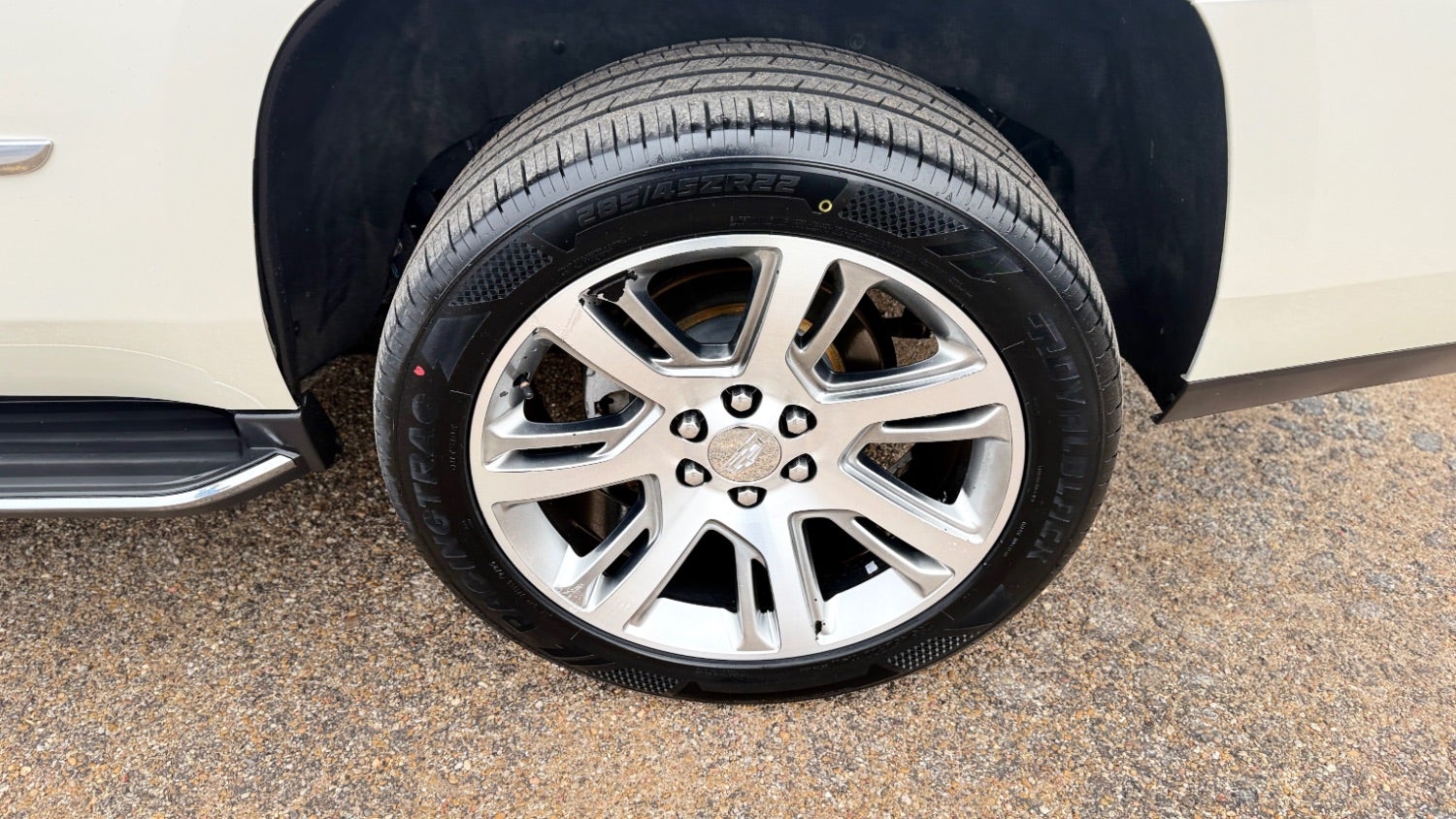 2015 Cadillac Escalade Luxury